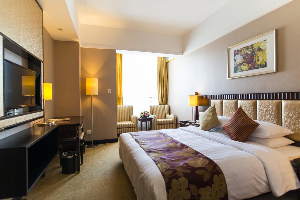 Days Hotel Shanghai Hongkou Forture Exterior photo