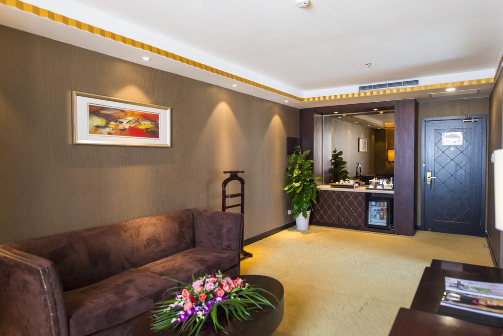Days Hotel Shanghai Hongkou Forture Exterior photo
